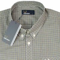 Fred Perry Herren Button Down Kurzarmhemd M3435 A30 Nettle Green 7353